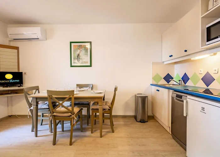 Apartment Saint-raphael Valescure - Maeva - 4 Personnes Selection Mae-5437